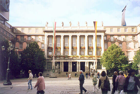Barmer Rathaus (City Hall)