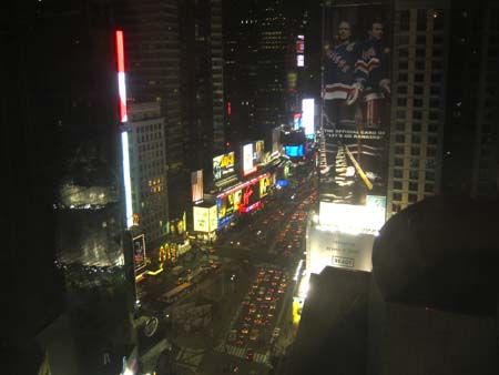 2003-03-16 059 Times Square at Night (corr)